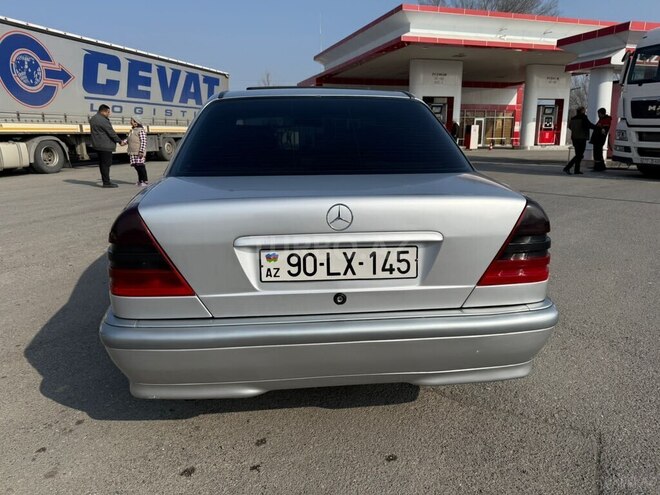 Mercedes C 220 d 1999, 479,500 km - 2.2 л - Yevlax