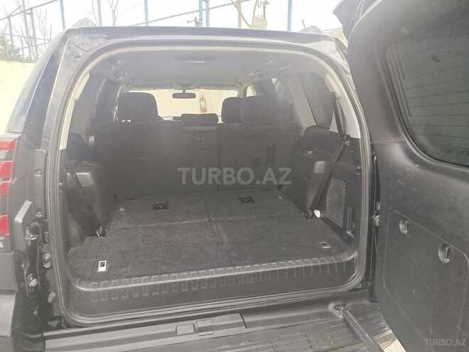 Toyota Land Cruiser Prado-10
