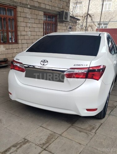 Toyota Corolla 2013, 214,000 km - 1.6 l - Sabirabad