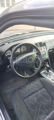 Mercedes C 240 2000, 804,672 km - 2.4 l - Salyan