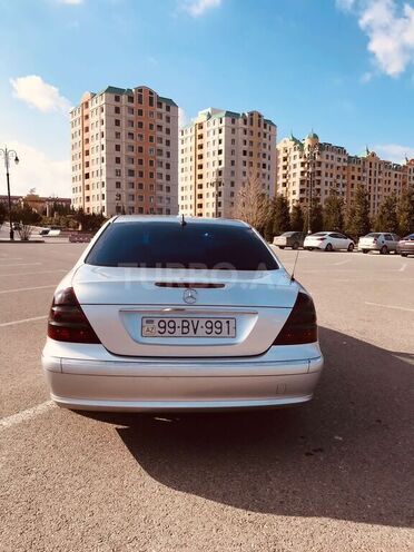 Mercedes E 270 2002, 385,000 km - 2.7 l - Sumqayıt