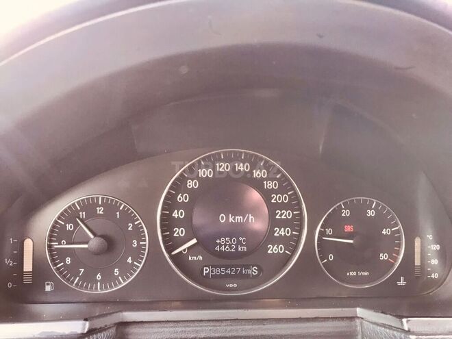 Mercedes E 270 2002, 385,000 km - 2.7 l - Sumqayıt