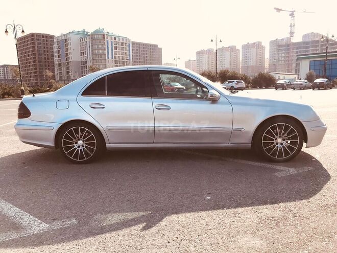 Mercedes E 270 2002, 385,000 km - 2.7 l - Sumqayıt