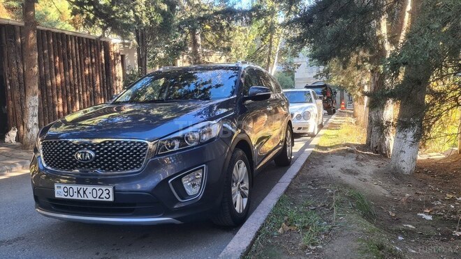 Kia Sorento-1