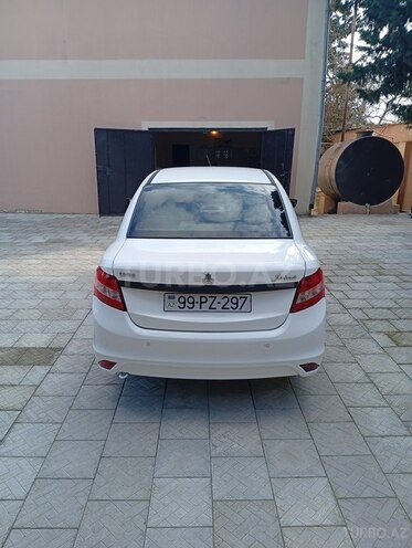 Saipa Saina-4