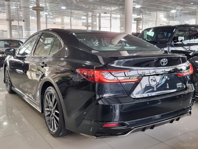 Toyota Camry-28