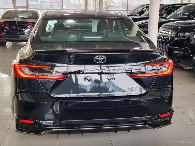 Toyota Camry-26
