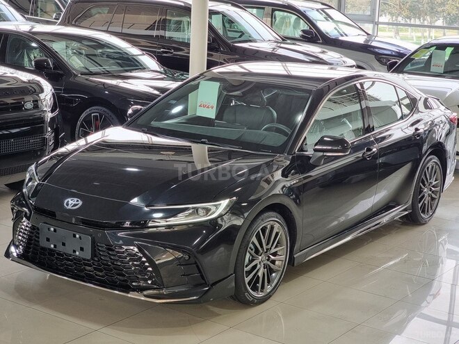 Toyota Camry-7