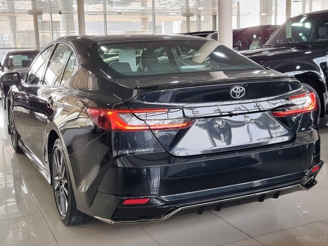 Toyota Camry-29