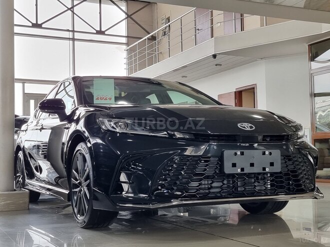 Toyota Camry-21