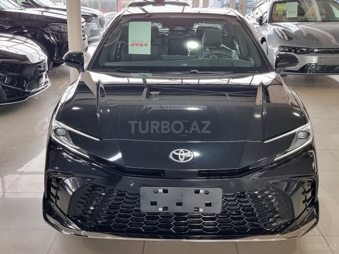 Toyota Camry-14