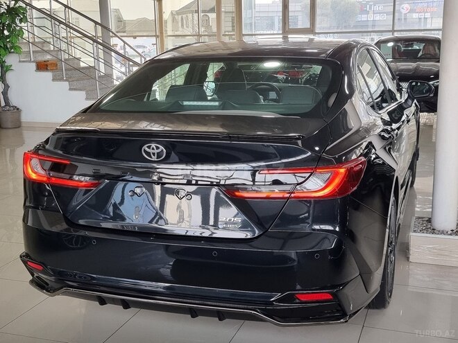 Toyota Camry-31