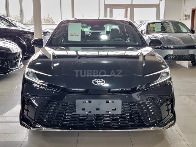 Toyota Camry-16