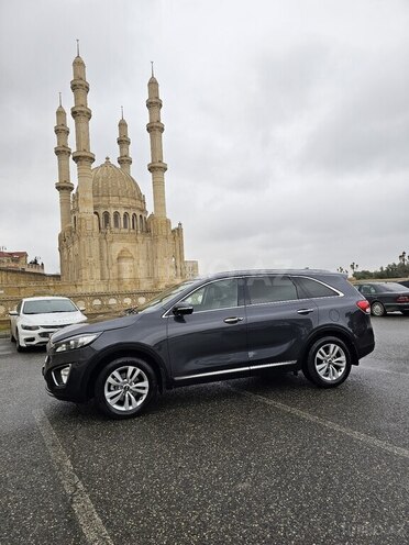 Kia Sorento-12