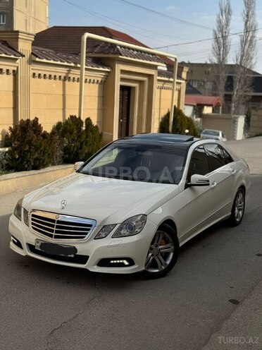 Mercedes E 350 2010, 167,000 km - 3.5 l - Bakı