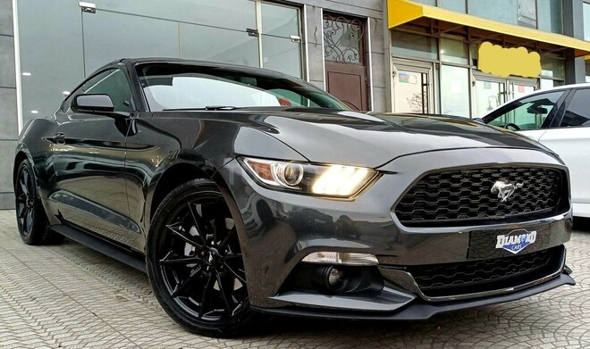 Ford Mustang-3