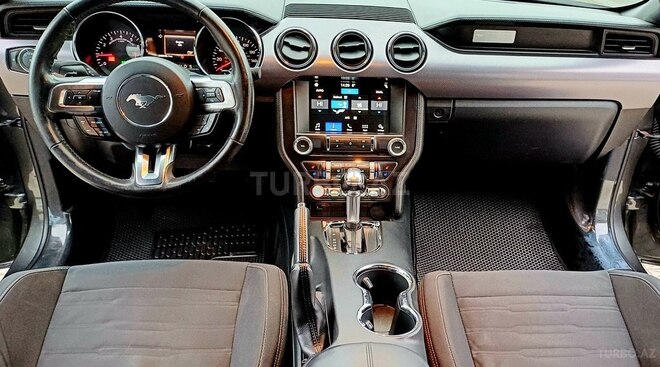 Ford Mustang-15