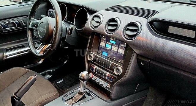 Ford Mustang-20