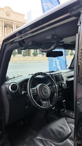 Jeep Wrangler-10