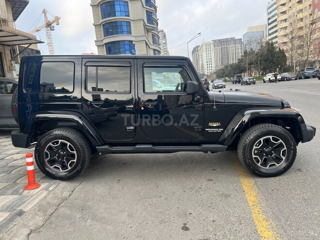 Jeep Wrangler-4