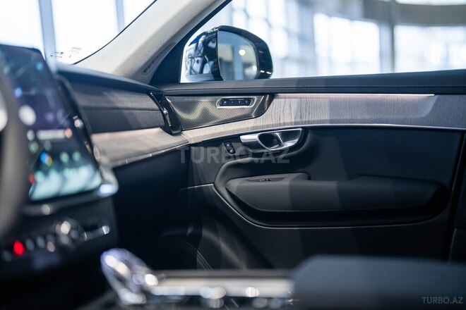 Volvo XC90-14