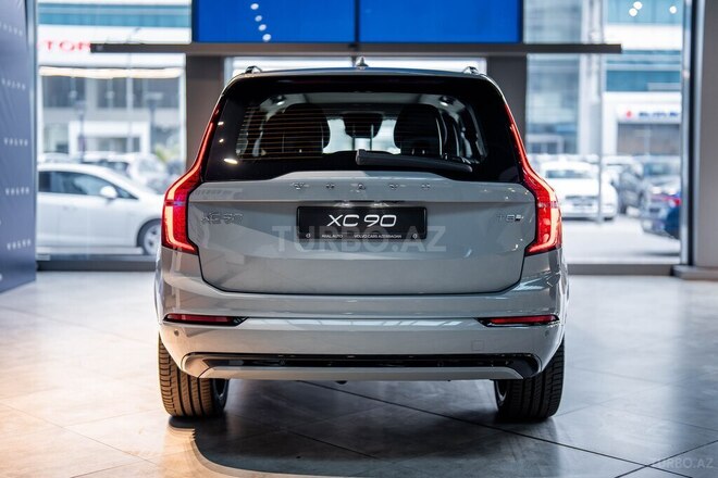 Volvo XC90-9