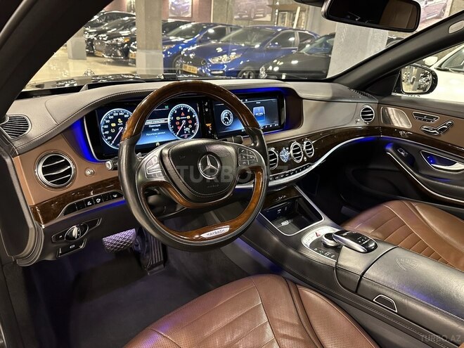 Mercedes-Maybach S 400-9