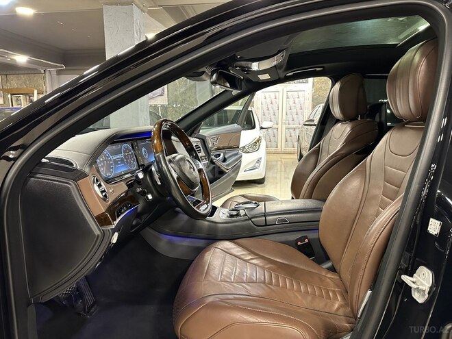 Mercedes-Maybach S 400-7