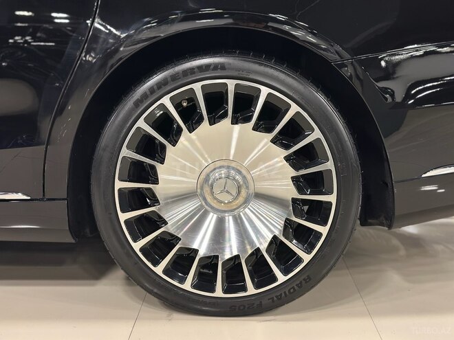 Mercedes-Maybach S 400-20