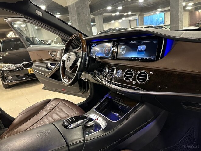 Mercedes-Maybach S 400-11