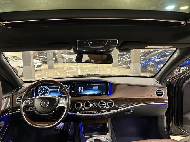 Mercedes-Maybach S 400-18