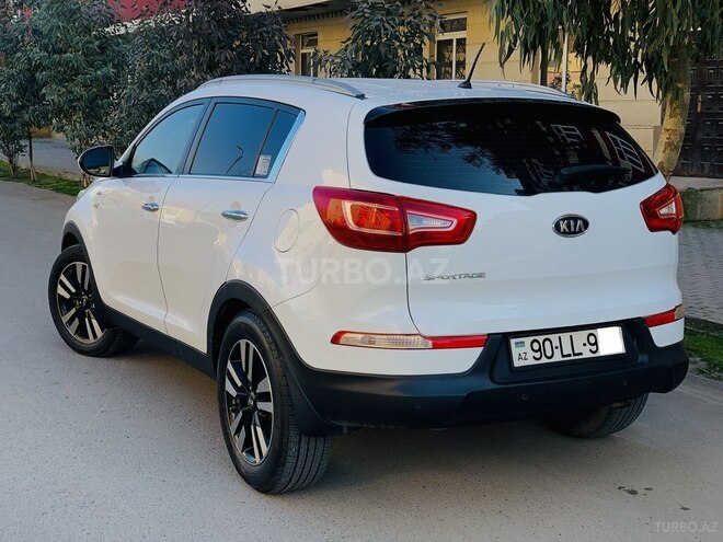 Kia Sportage 2011, 209,000 km - 2.0 л - Sabirabad
