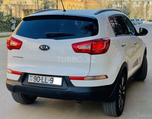 Kia Sportage 2011, 209,000 km - 2.0 л - Sabirabad
