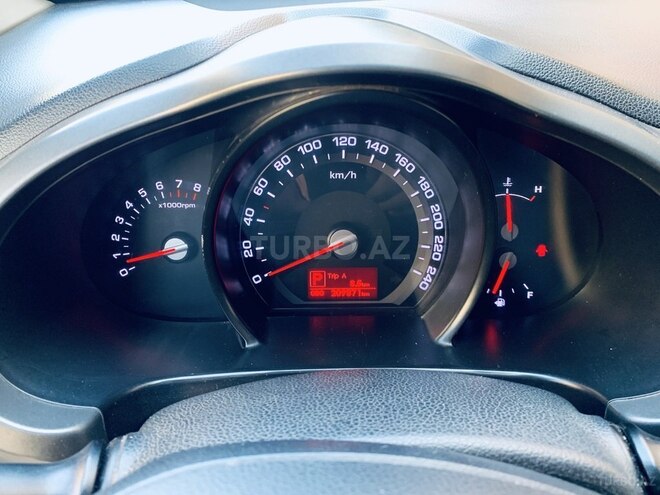 Kia Sportage 2011, 209,000 km - 2.0 л - Sabirabad
