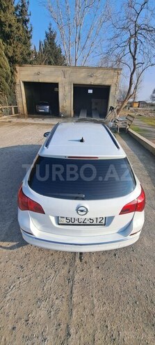 Opel Astra 2013, 398,100 km - 1.7 l - Salyan