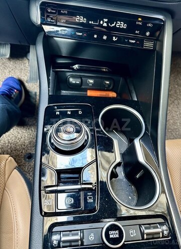 Kia K5-13