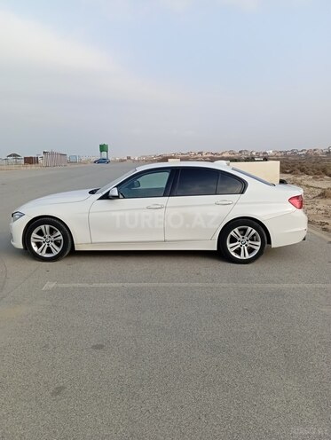 BMW 320-3