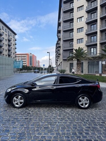 Hyundai Avante 2015, 271,000 km - 1.6 л - Bakı