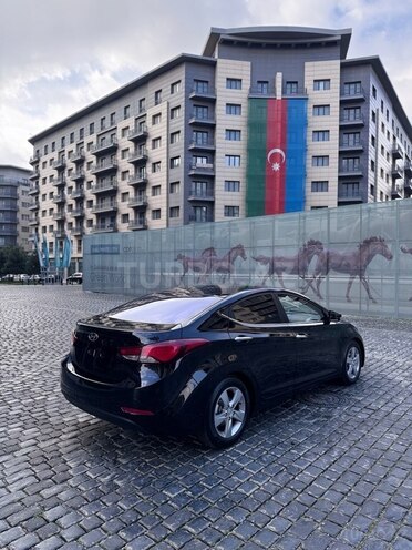 Hyundai Avante 2015, 271,000 km - 1.6 л - Bakı