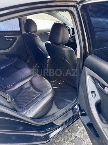 Hyundai Avante 2015, 271,000 km - 1.6 л - Bakı