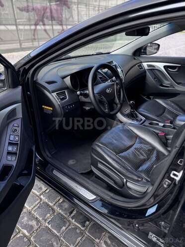 Hyundai Avante 2015, 271,000 km - 1.6 л - Bakı