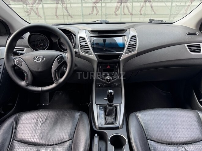 Hyundai Avante 2015, 271,000 km - 1.6 л - Bakı