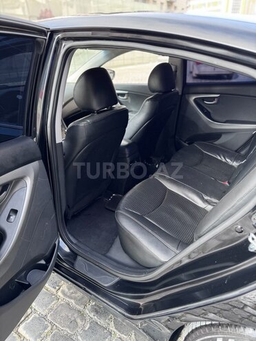 Hyundai Avante 2015, 271,000 km - 1.6 л - Bakı