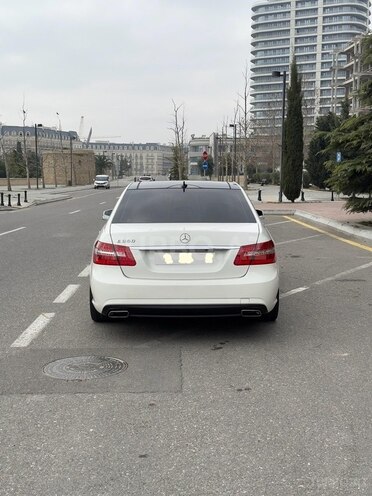 Mercedes E 350 2009, 192,000 km - 3.5 л - Bakı