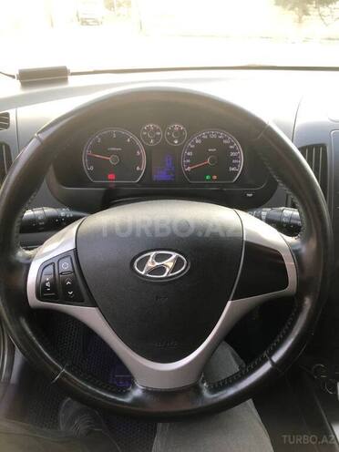 Hyundai i30 2011, 251,000 km - 1.6 л - Bakı