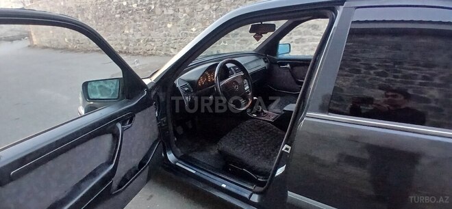 Mercedes C 200 1996, 727,000 km - 2.0 l - Şəki