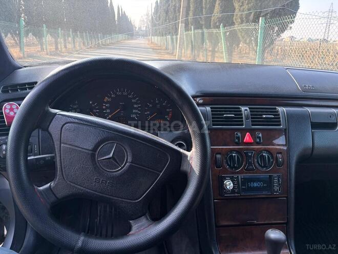 Mercedes E 220 d 1997, 567,890 km - 2.2 л - Gəncə