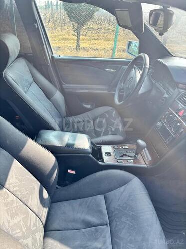 Mercedes E 220 d 1997, 567,890 km - 2.2 л - Gəncə