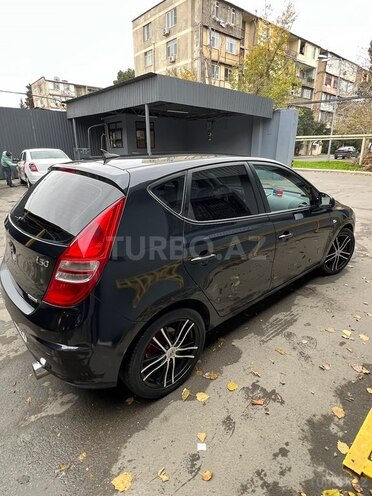 Hyundai i30 2008, 335,000 km - 1.6 l - Bakı