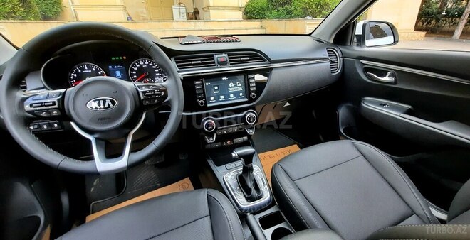 Kia Rio X-Line 2019, 65,000 km - 1.6 л - Bakı